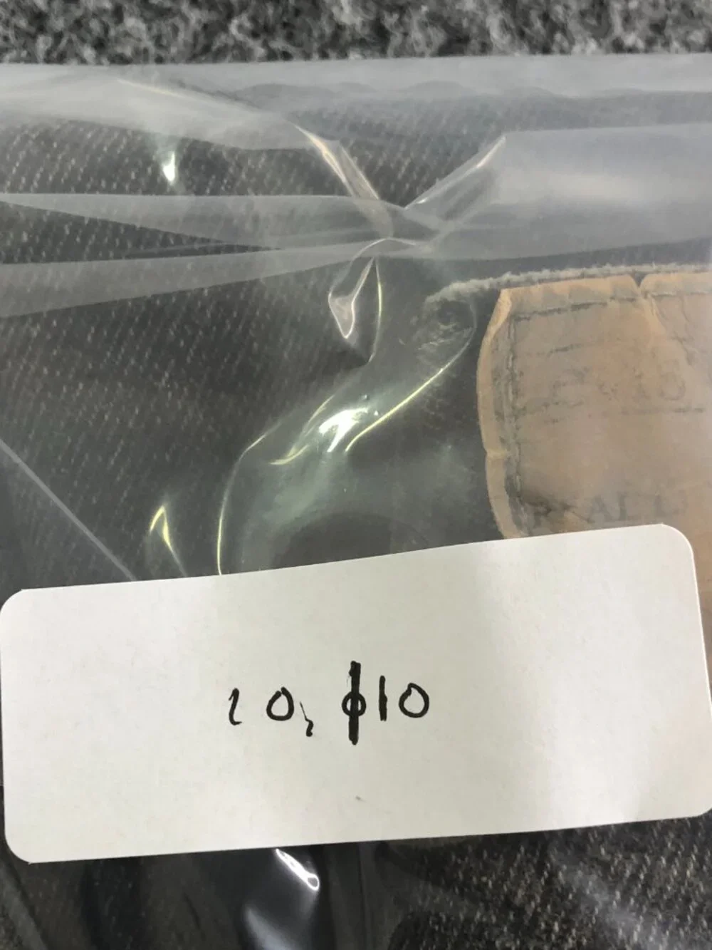 Vintage Levis Jeans Womens 25x30 Black 900 Series Tapered Mom USA High Waist - Picture 14 of 14